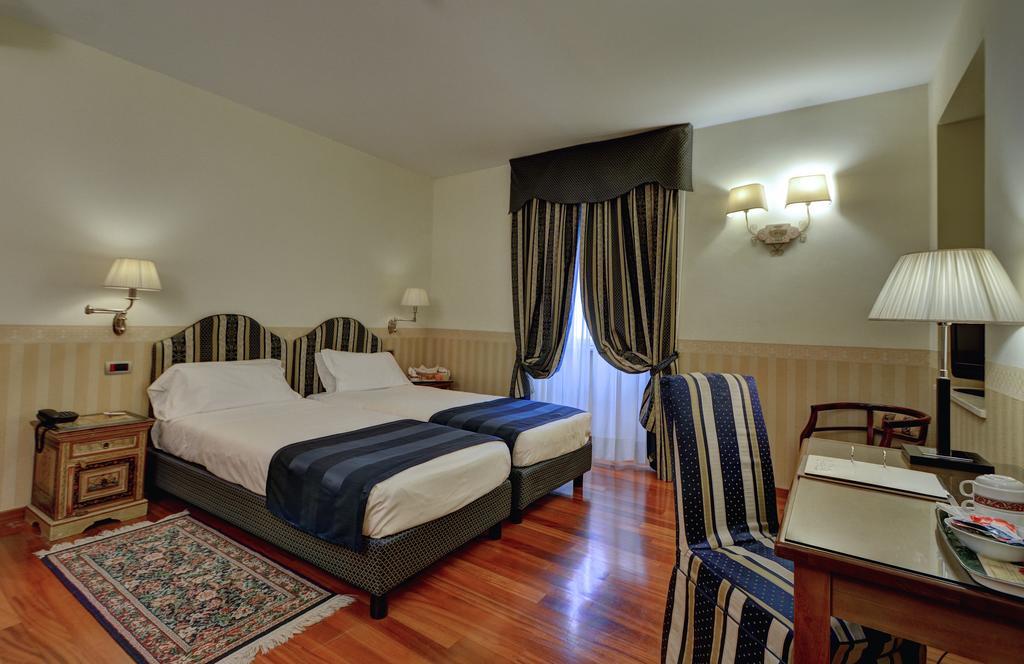 Best Western Hotel Genio Torino Esterno foto